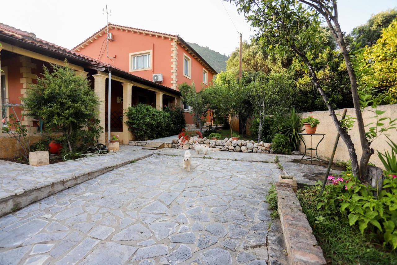 George'S Sweet N' Cozy Maisonette In Ipsos Corfu Eksteriør billede