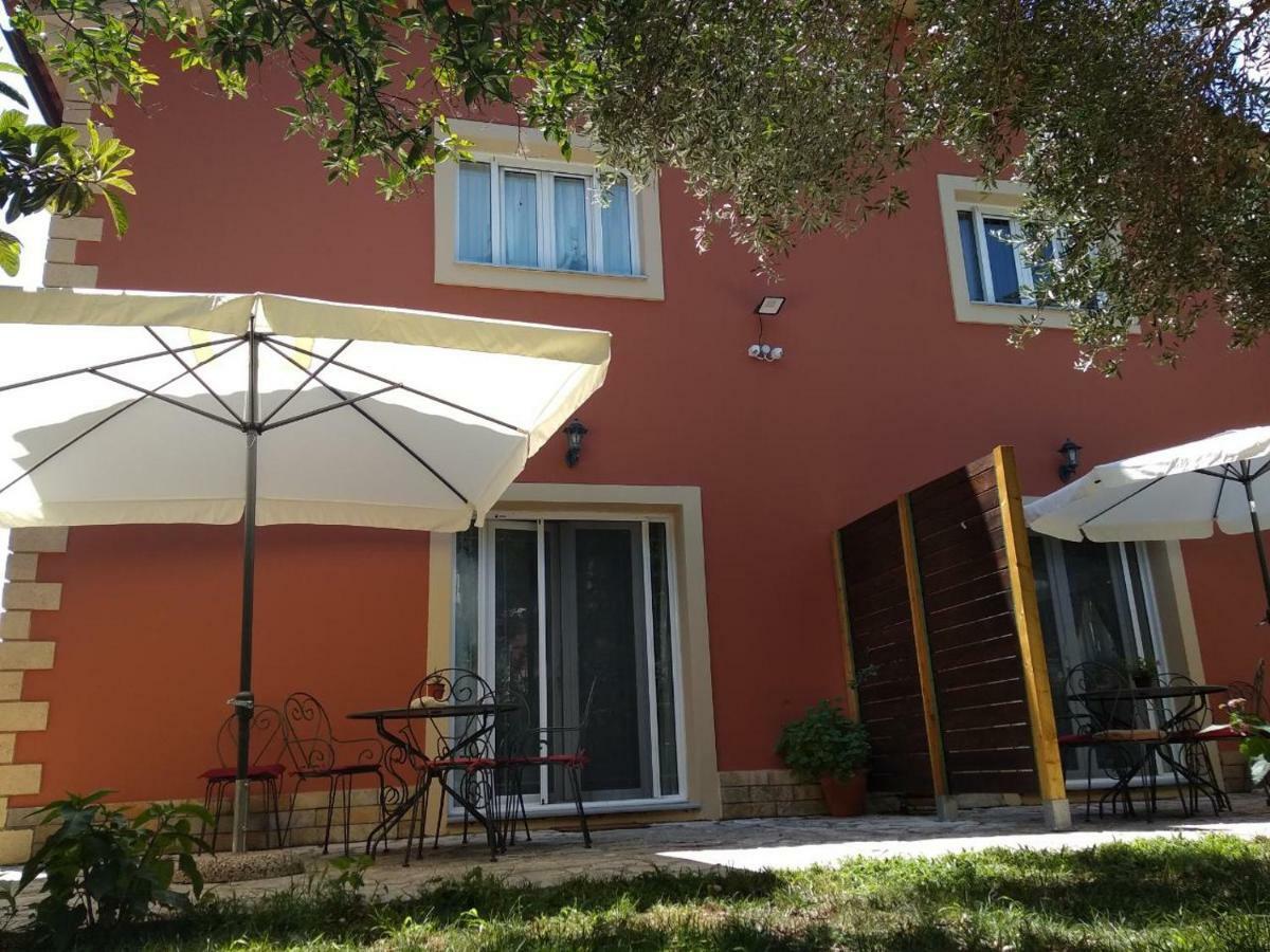 George'S Sweet N' Cozy Maisonette In Ipsos Corfu Eksteriør billede