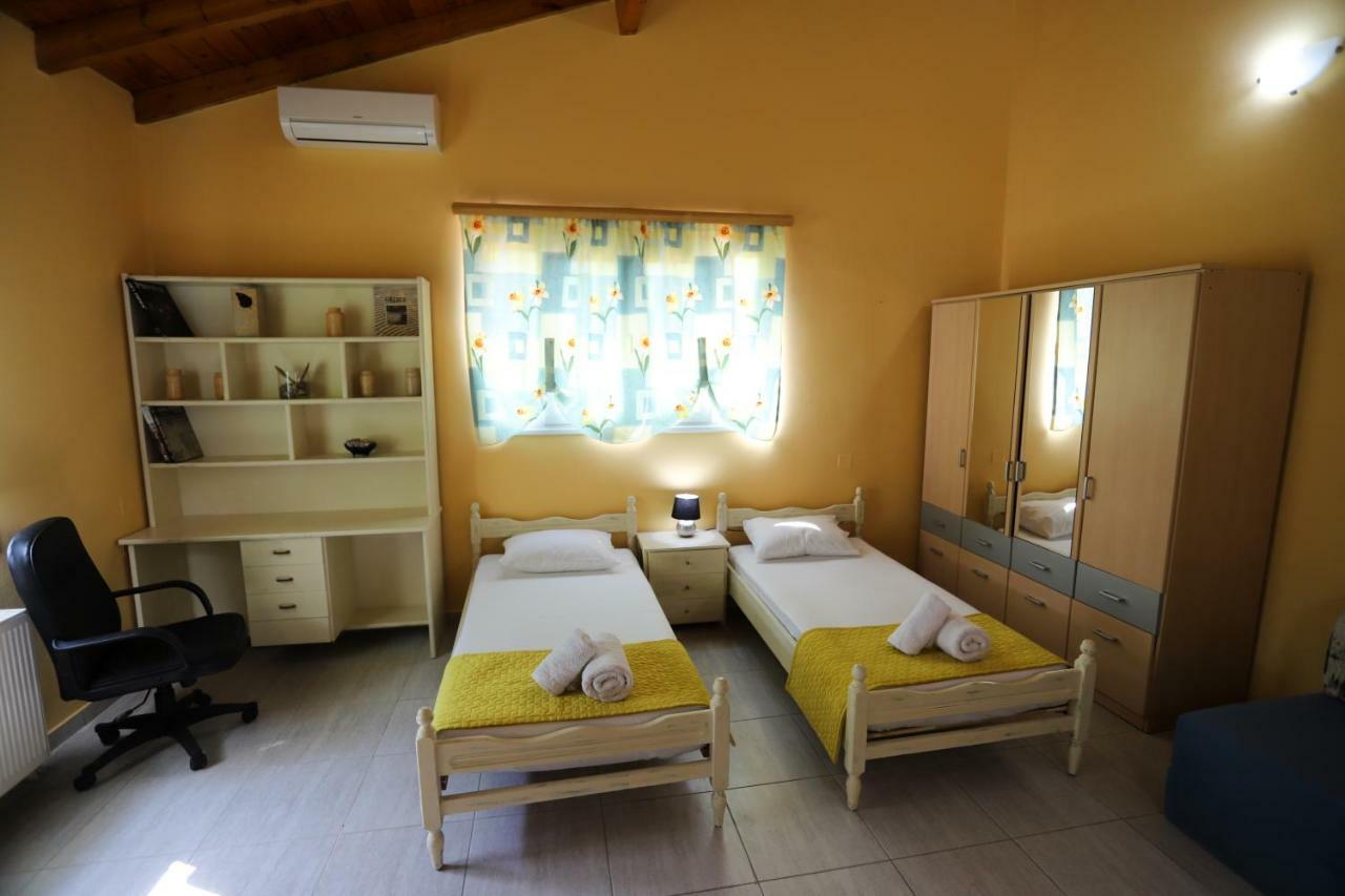 George'S Sweet N' Cozy Maisonette In Ipsos Corfu Eksteriør billede
