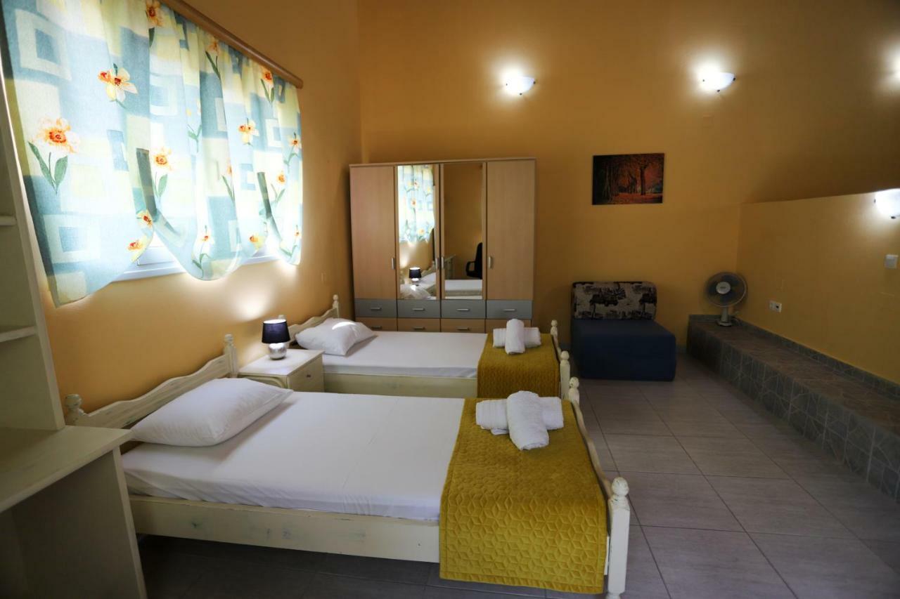 George'S Sweet N' Cozy Maisonette In Ipsos Corfu Eksteriør billede